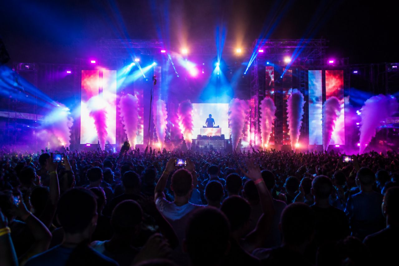 Fallece el DJ Kavinsky, reconocido por 'Nightcall'