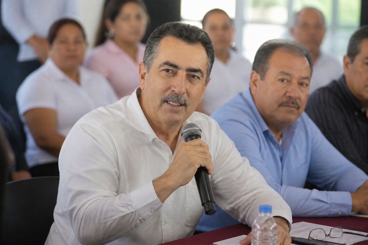 Liderazgos de Magdalena respaldan a Javier Lamarque