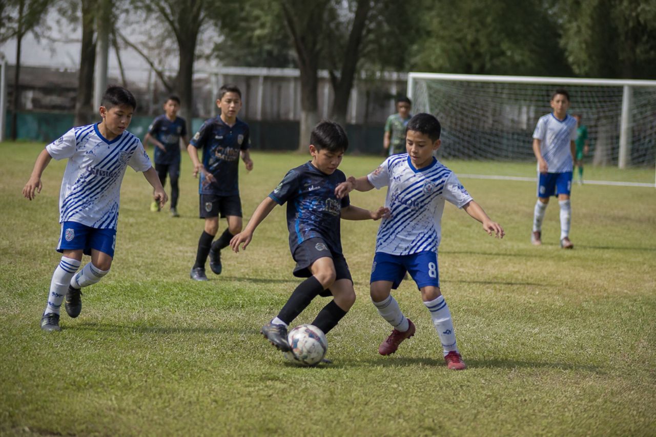 Torneo infantil de fútbol beneficia a niños en Hermosillo
